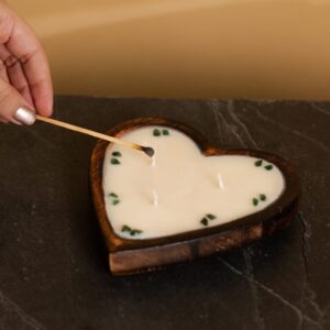 The Anhata Glow Heart Chakra Candle